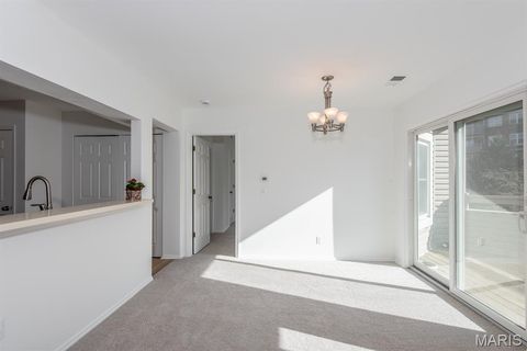 Tiny photo for 1010 Thoreau Court #301, Creve Coeur, MO 63146 (MLS # 25073336)