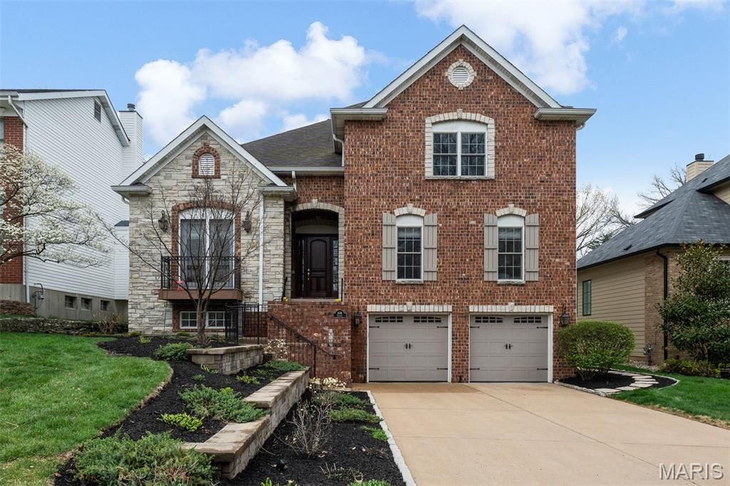 Photo of 8116 Teasdale Avenue, University City, MO 63130 (MLS # 26019460)