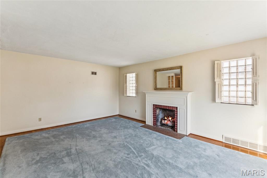 401 Cannonbury Drive