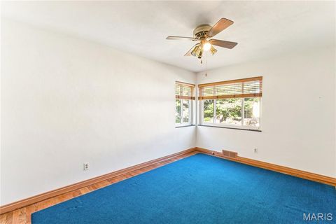 Tiny photo for 401 Cannonbury Drive, Webster Groves, MO 63119 (MLS # 25076475)