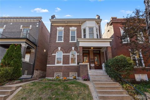 3872 Humphrey Street St Louis MO 63116
