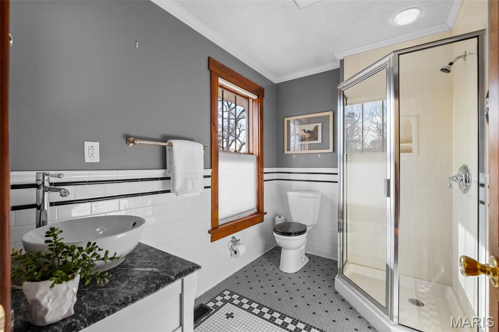 Alfred Lee - Residential