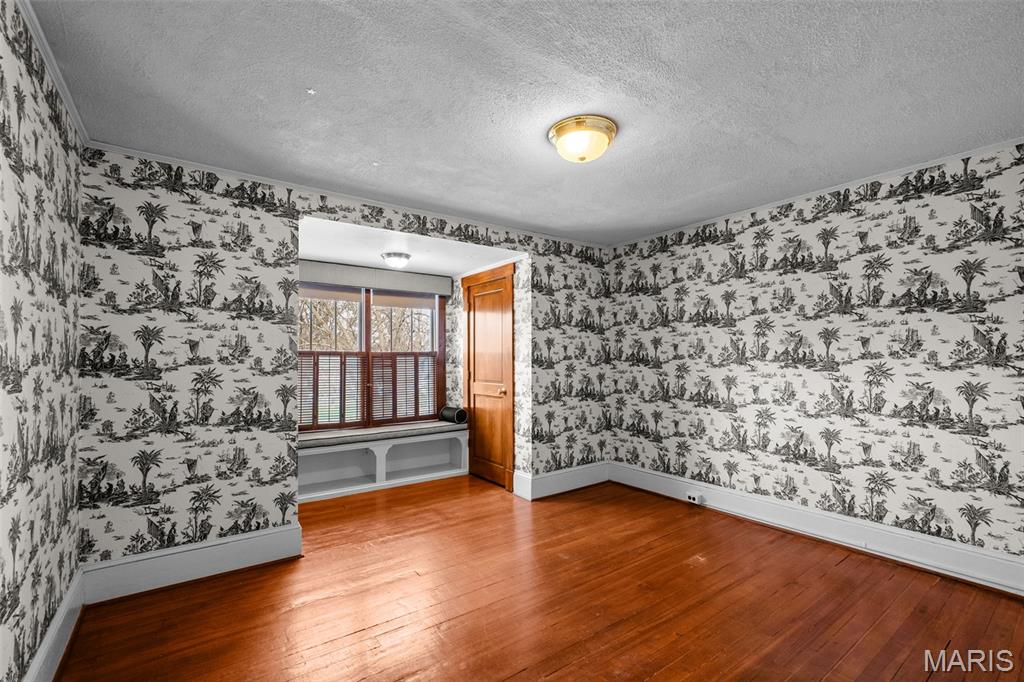 Alfred Lee - Residential