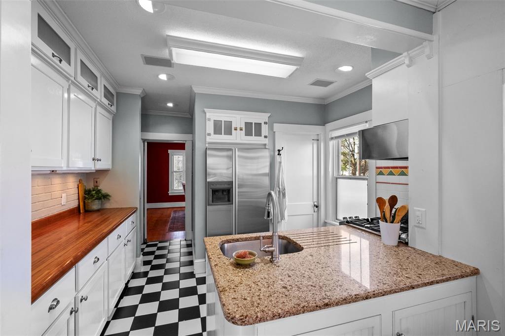 Alfred Lee - Residential