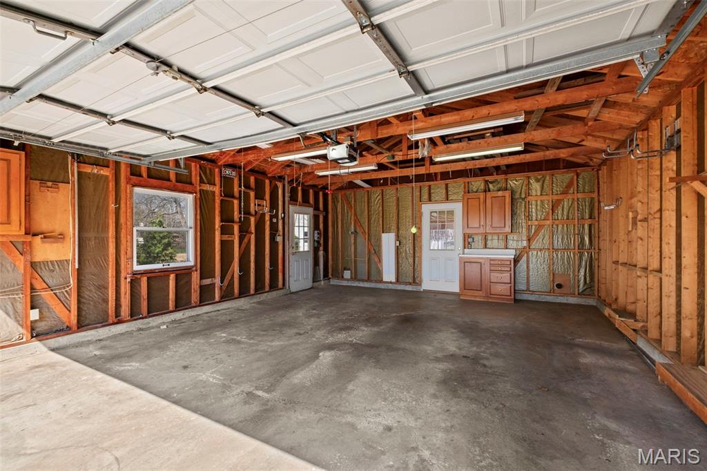 Alfred Lee - Residential