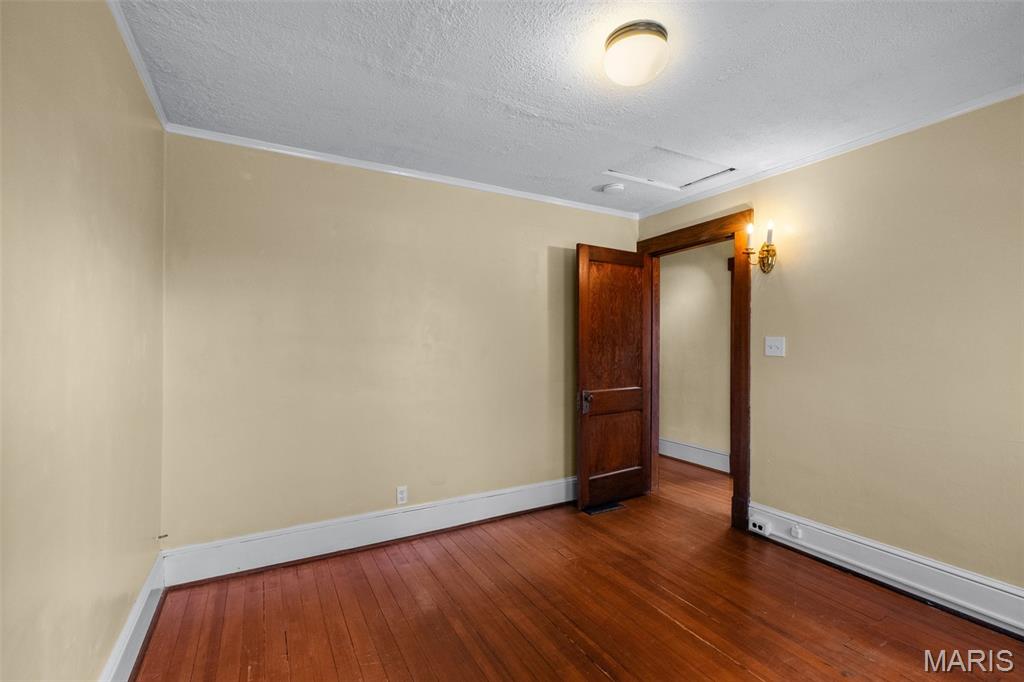 Alfred Lee - Residential