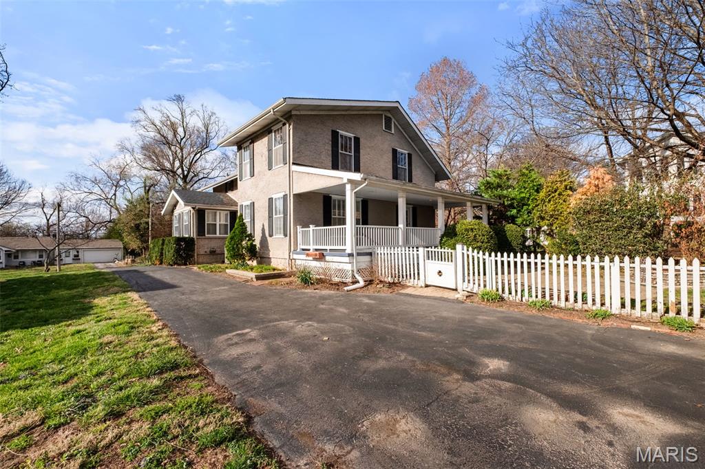 Alfred Lee - Residential