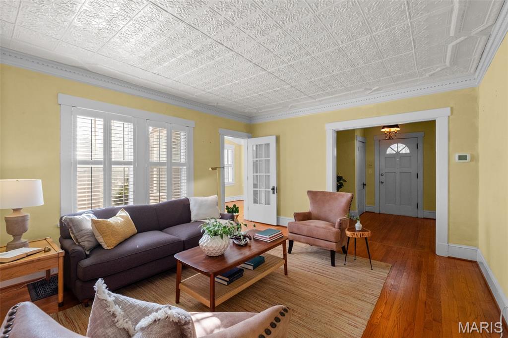 Alfred Lee - Residential