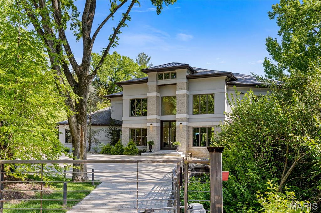 Topping Manor 2 - Residential