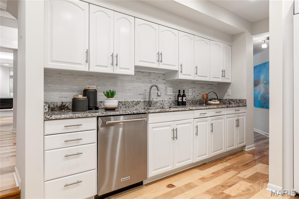 Topping Manor 2 - Residential