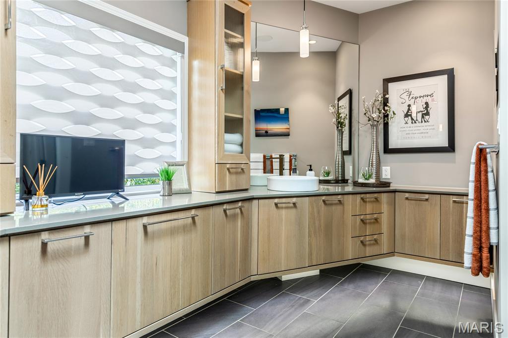 Topping Manor 2 - Residential