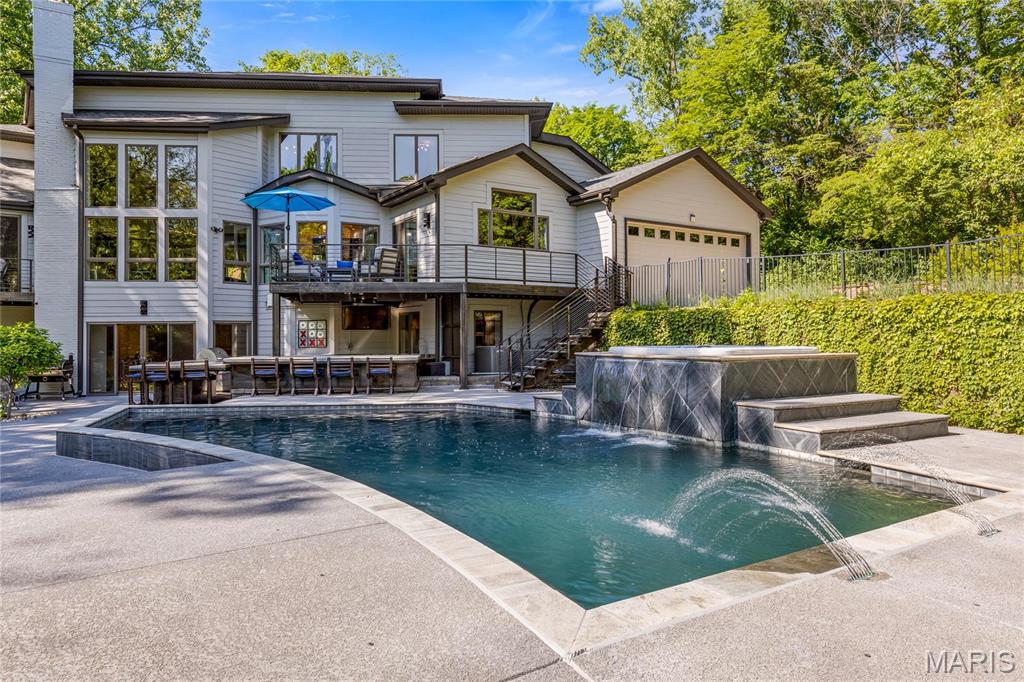 Topping Manor 2 - Residential