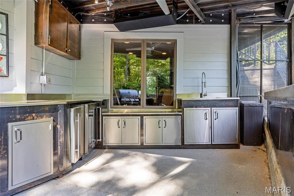 Topping Manor 2 - Residential