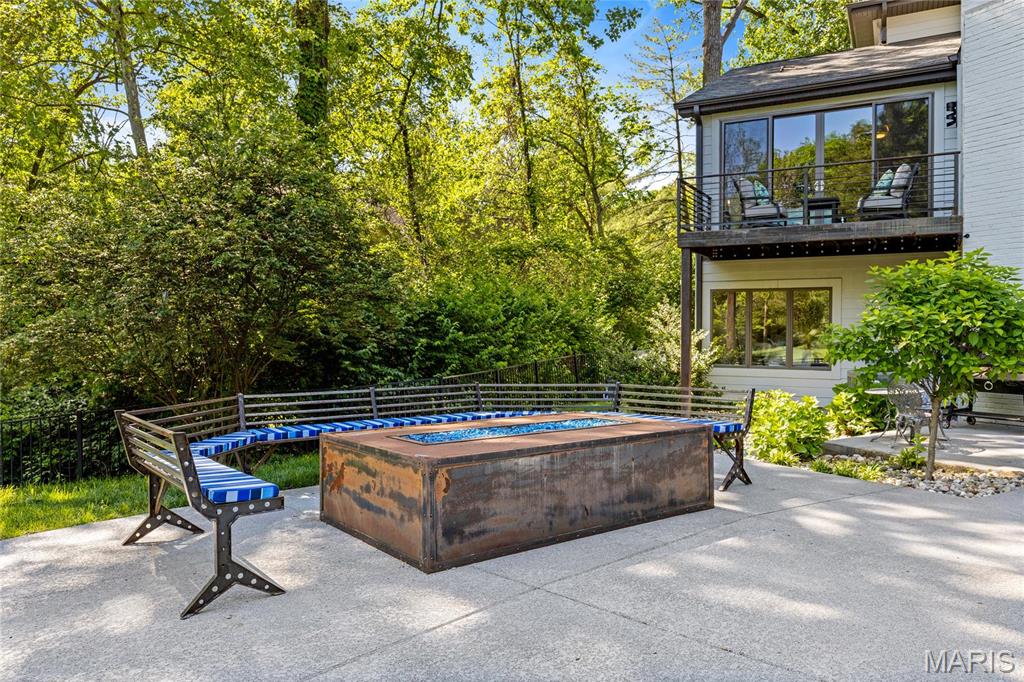 Topping Manor 2 - Residential