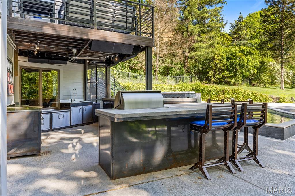 Topping Manor 2 - Residential