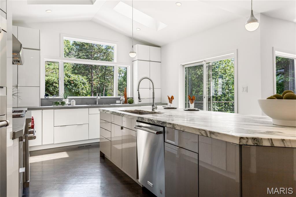 Topping Manor 2 - Residential