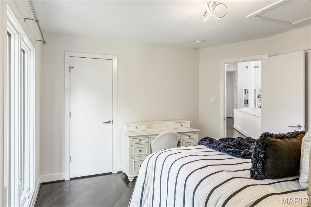 Topping Manor 2 - Residential