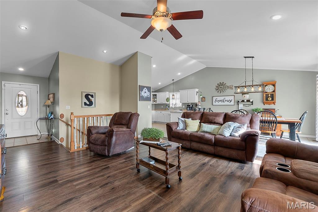 Twin Oaks - Residential