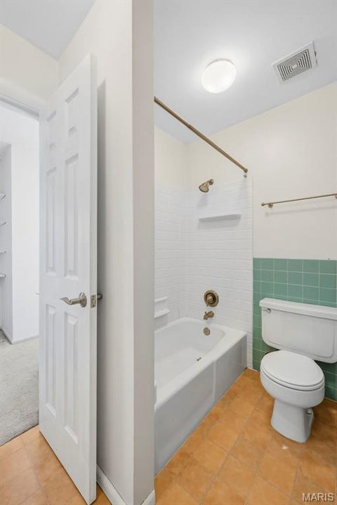 Tiny photo for 1722 Herault Place #B, St Louis, MO 63125 (MLS # 26067132)