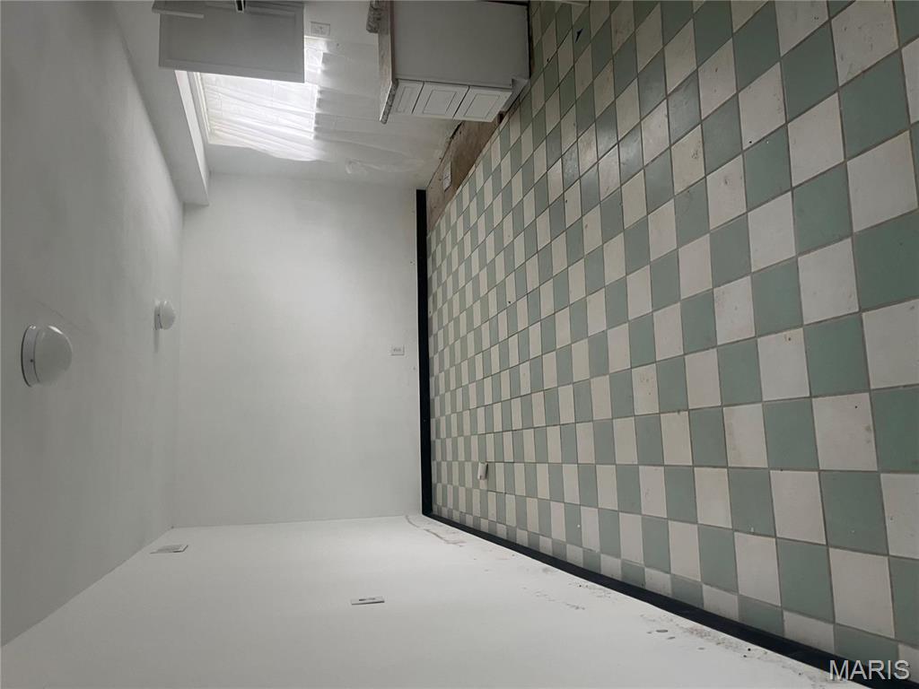 Hazelwood, Missouri 63042, United States, 3 Bedrooms Bedrooms, ,2 BathroomsBathrooms,Residential,Active,124506