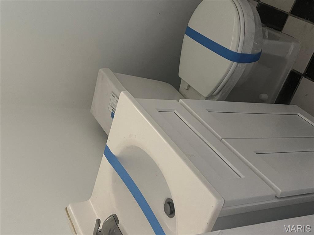 Hazelwood, Missouri 63042, United States, 3 Bedrooms Bedrooms, ,2 BathroomsBathrooms,Residential,Active,124506