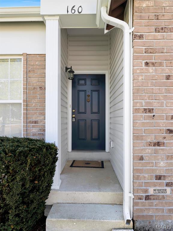 160 Hunters Run Court