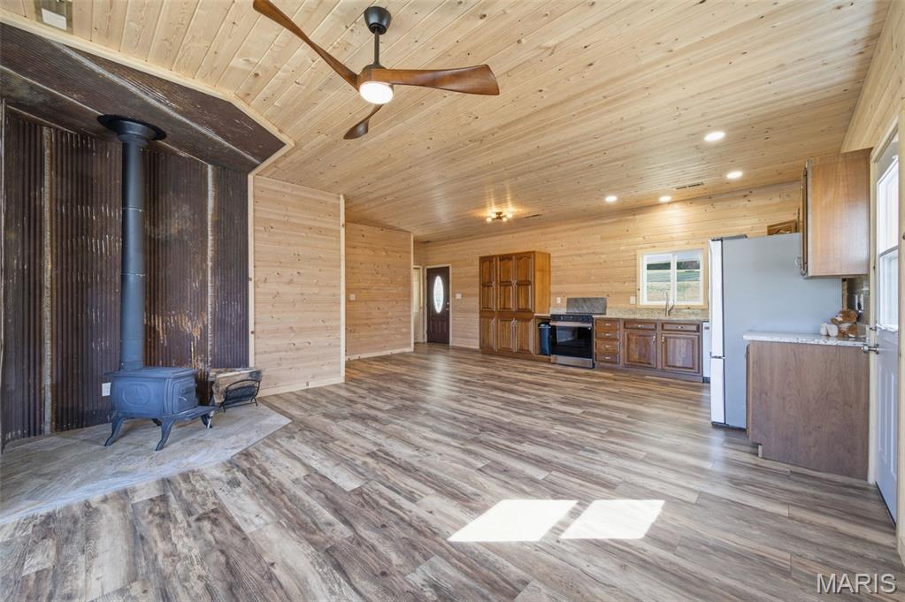 Brown Shanty - Residential