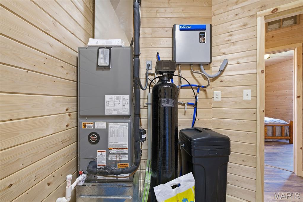 Brown Shanty - Residential