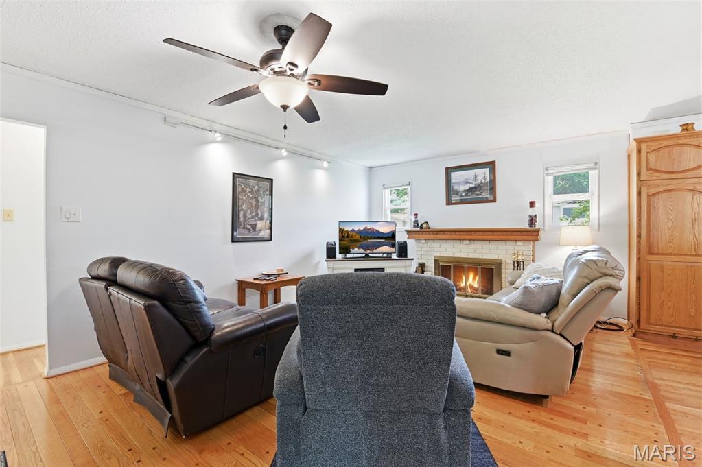 776 Coach Light Lane