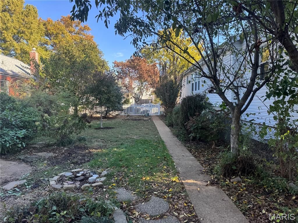 Photo of 5440 Nagel Avenue, St Louis, MO 63109 (MLS # 25073706)