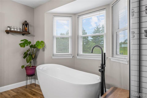 Tiny photo for 516 Oak Leaf Manor Court, Ballwin, MO 63021 (MLS # 26058728)