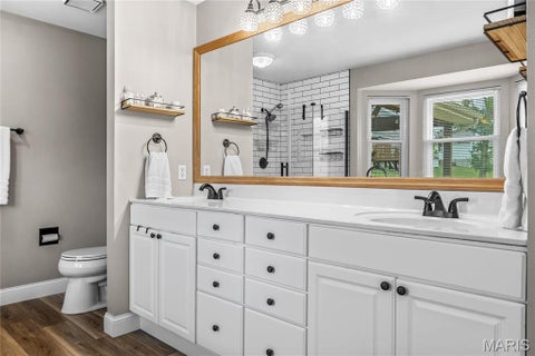 Tiny photo for 516 Oak Leaf Manor Court, Ballwin, MO 63021 (MLS # 26058728)