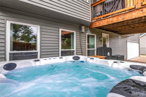 Tiny photo for 516 Oak Leaf Manor Court, Ballwin, MO 63021 (MLS # 26058728)