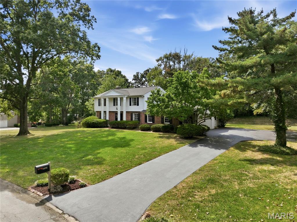 2073 Willow Leaf Drive