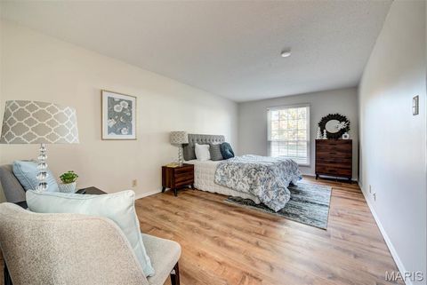 Tiny photo for 1521 Hedgeford Drive #9, Chesterfield, MO 63017 (MLS # 25072171)