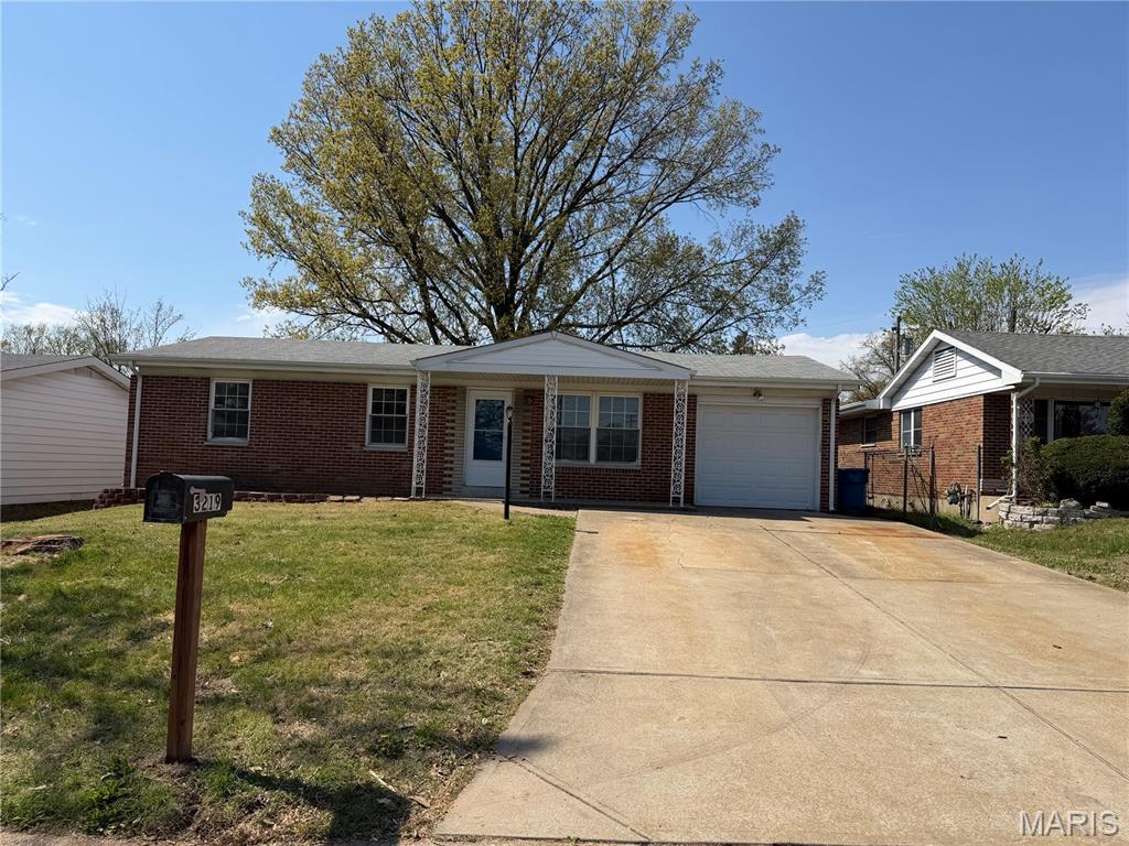 Lin-Tel Manor 4 - Residential