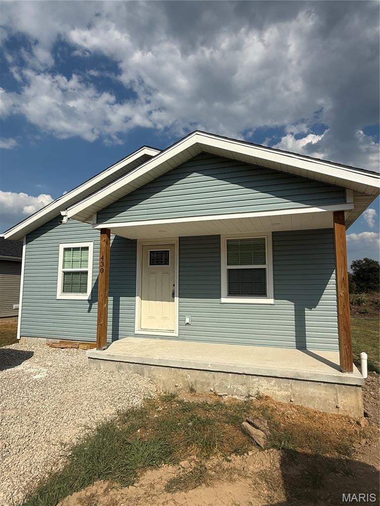 Photo of 430 Railroad Avenue, Lebanon, MO 65536 (MLS # 26056795)