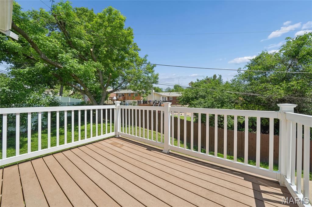 Teakwood Place 5 - Residential