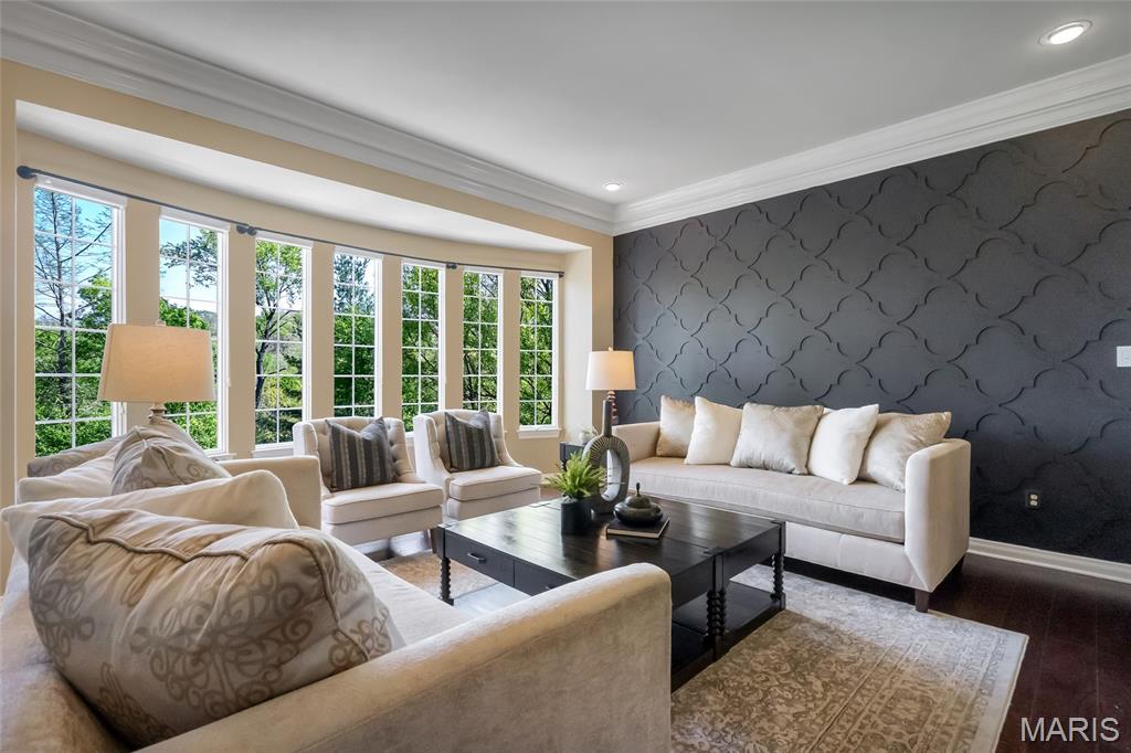 Three Sisters Farm - Residential