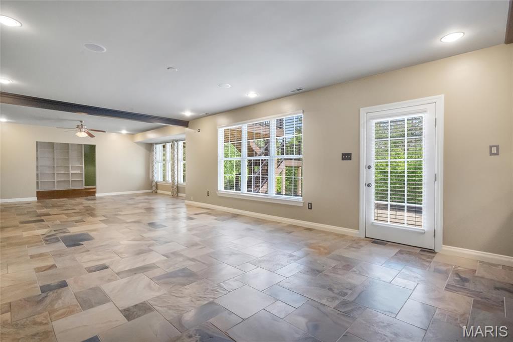 Three Sisters Farm - Residential