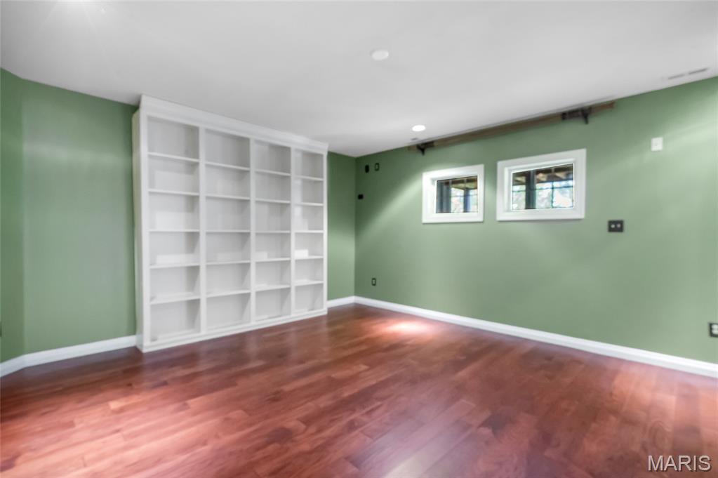 Three Sisters Farm - Residential