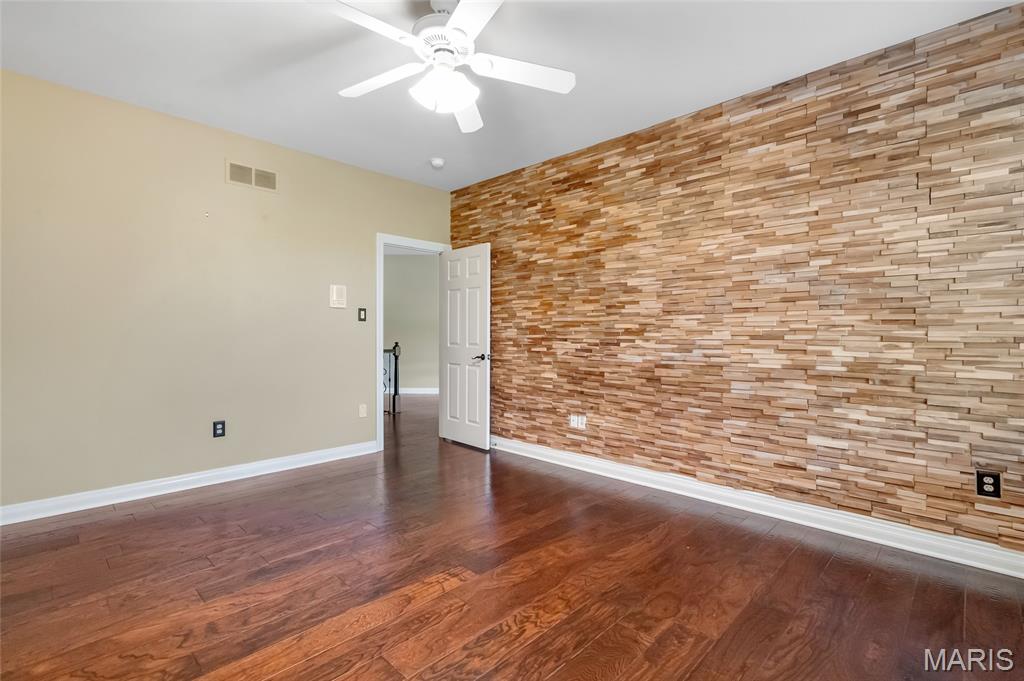 Three Sisters Farm - Residential