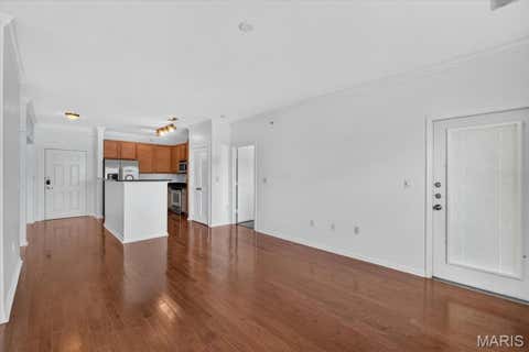 Tiny photo for 1241 Strassner Drive #1505, Brentwood, MO 63144 (MLS # 26047306)