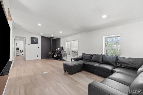 Tiny photo for 410 Julie Court, Elsberry, MO 63343 (MLS # 26018276)
