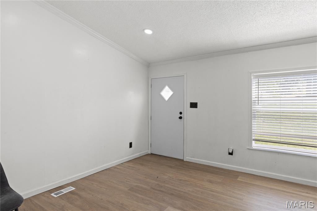 Photo of 410 Julie Court, Elsberry, MO 63343 (MLS # 26018276)