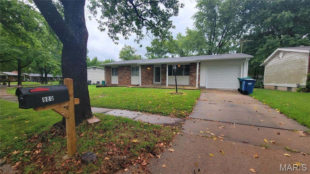 Photo of 800 Laredo Avenue, Spanish Lake, MO 63138 (MLS # 26050772)