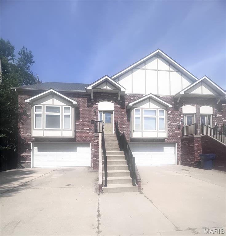 Photo 1 of 35 — 11 Cabanne Townhome Drive, St Louis, MO 63112