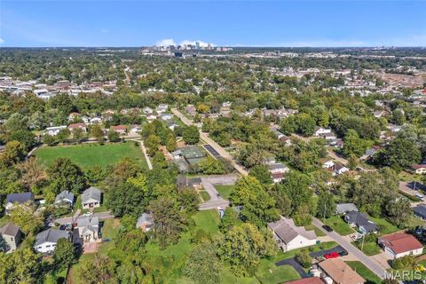 Tiny photo for 112 W Thornton Avenue, St Louis, MO 63119 (MLS # 26004082)