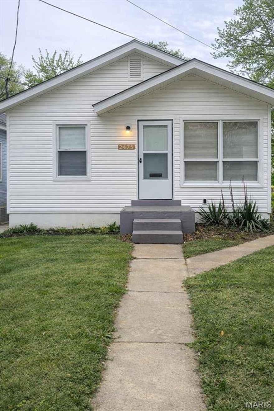 Cute and cozy home in Ferguson perfect for a first-time homebuyer or investor! This property features major updates completed in 2025, including a new roof, new siding, and updated electrical. Enjoy the convenience of off-street parking and a home that’s move-in ready with big-ticket items already taken care of.