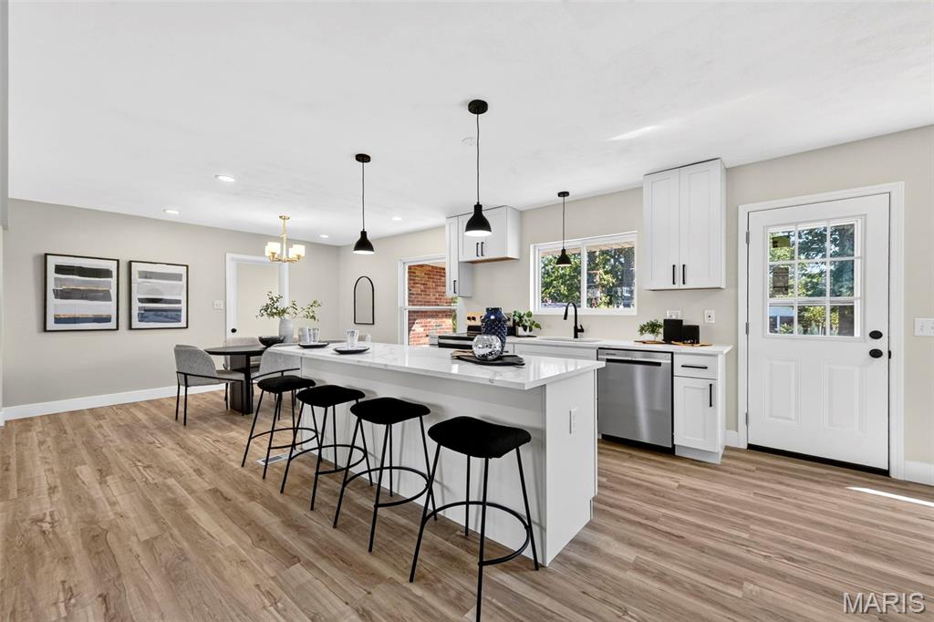 1506 Starling Drive